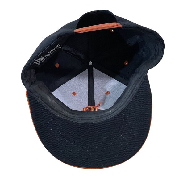 Detroit Tigers Snapback Hat With Orange Classic D Logo & Flat Brim - Picture 4 of 5